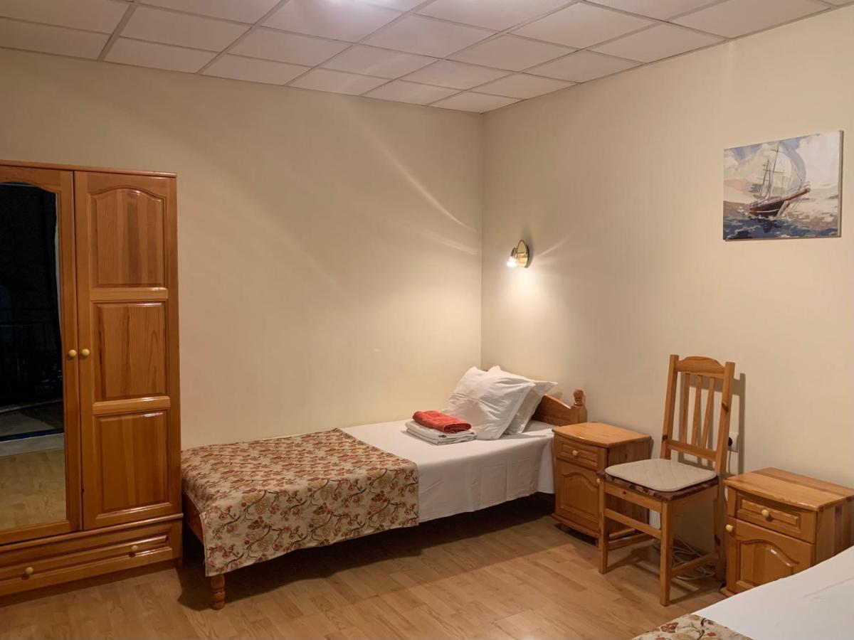 Guest house “Olesya” Obzor Extérieur photo