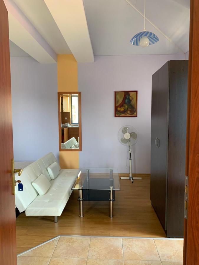 Guest house “Olesya” Obzor Extérieur photo
