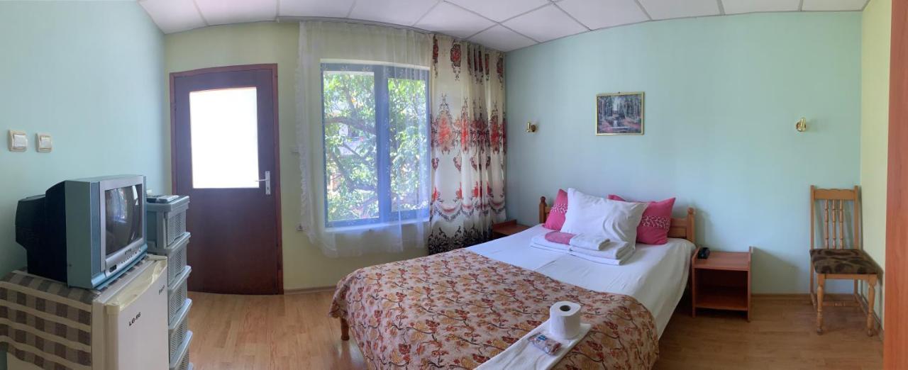 Guest house “Olesya” Obzor Extérieur photo