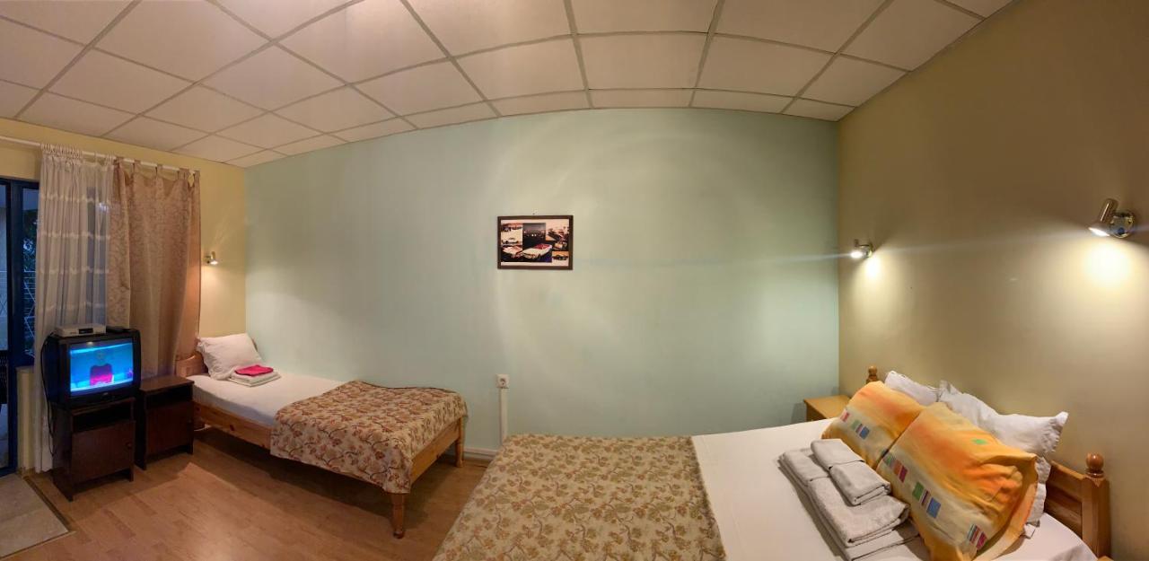 Guest house “Olesya” Obzor Extérieur photo